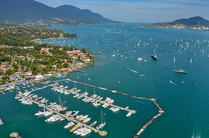 Ilhabela projeta aumento de 25% de visitantes no Race Village em 2019 1 Para 2019, a estimativa do Race Village é chegar a 86 mil em 23 dias.
