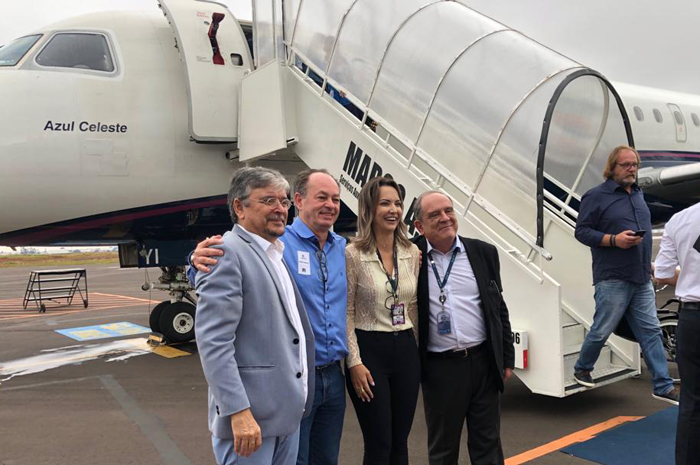 Azul inicia operações entre Campinas e Cascavel com jatos Embraer 1 Pela primeira vez na história, aeronave, com capacidade para 118 Clientes, pousou no aeroporto de Cascavel (Divulgação)