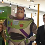 Louise Garrido, gerente de Marketing dos Parques e Resorts da Disney; e Fabio Marao, gerente de Marketing Digital da Azul