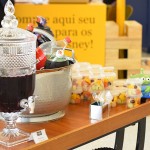 Mesa de snacks da inaguração do espaço infantil