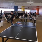 Mesas de ping-pong e futebol de botão estão entre as atrações do espaço Mesas de ping-pong e futebol de botão estão entre as atrações do espaço