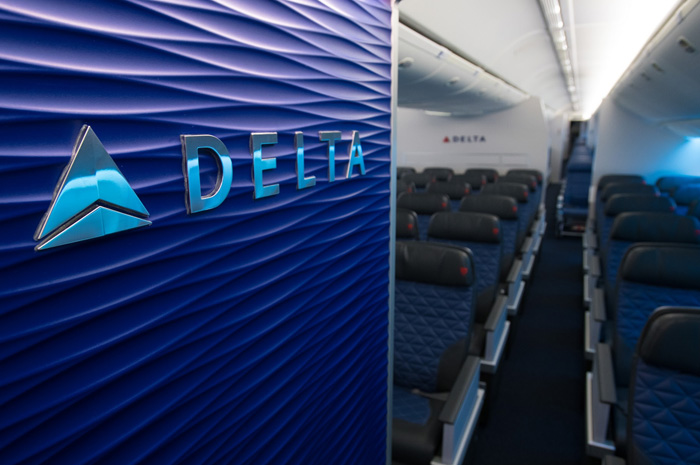 O Delta modifica políticas para atender passageiros durante a pandemia