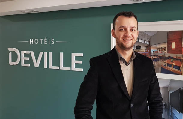 Rede Deville anuncia novo gerente de Operações Corporativo 1 Rodrigo Delabheta Stipp, novo gerente de Operações Corporativo da Rede Deville