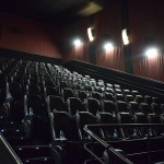 Sala de cinema preparada para receber operadores e agentes de viagens