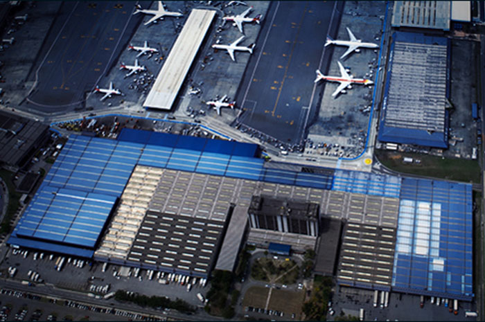 Vista aérea do terminal de caragas de Guarulhos
