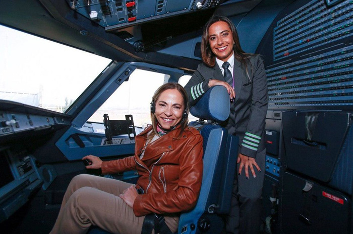 Além de aumentar o percentual de mulheres pilotos nos próximos três anos, a SKY também lançou o programa “Mulher, atreva-se a voar” para apresentar a carreira de piloto a todas as jovens e crianças que estão interessadas em seguir na profissão