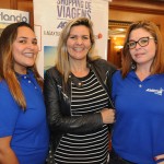 Amanda Simões, da Hertz, com Melissandra Soares e Juciara Evangelista, da Agaxtur