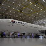 Boeing 777 da Latam com nova configuração