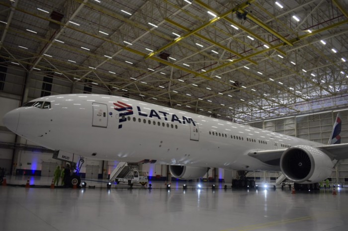 Boeing 777 da Latam com nova configuração