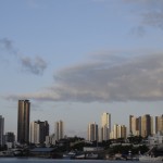 Visão do Centro de Natal através do Rio Potengi