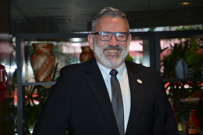 Clovis Casemiro, coordenador da IGLTA para o Brasil
