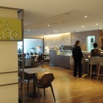 Coa&Co Café está localizado no andar térreo