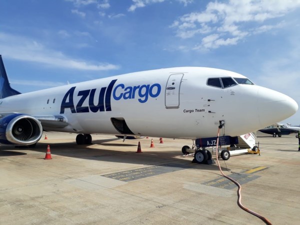 Azul passa a ter prioridade na entrega de compras feitas no Mercado Livre Azul passa a ter prioridade na entrega de compras feitas no Mercado Livre