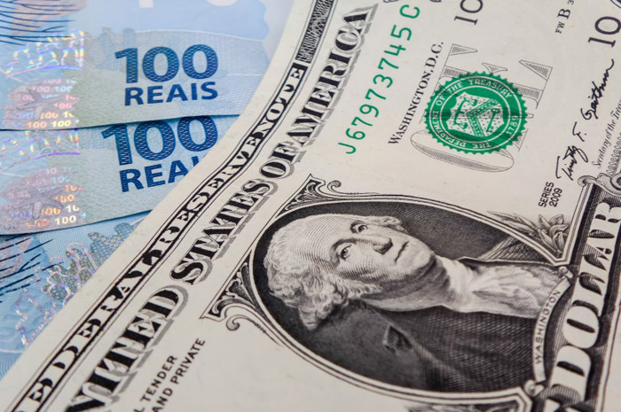 https://www.mercadoeeventos.com.br/wp-content/uploads/2019/08/DOLAR-E-REAL.jpg https://www.mercadoeeventos.com.br/wp-content/uploads/2019/08/DOLAR-E-REAL.jpg