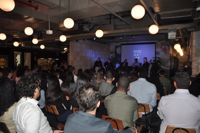 Voll on the Road SP Meetup debate a jornada do viajante corporativo 1 Painel reuniu gestores de viagens e executivos para falar sobre a importância e necessidade de facilitar a vida do viajante corporativo com sistemas integrados