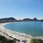 Esta é a vista de um dos apartamentos do Fairmont Rio de Janeiro Copacabana