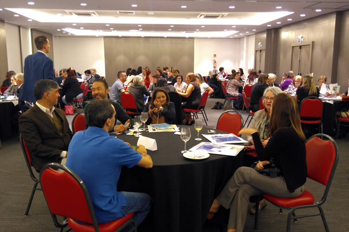 Rodada de Negócios com fornecedores Abreu reúne 200 agentes de viagens 1 Evento passou pelas cidades de Londrina, Curitiba e Rio de Janeiro