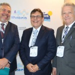 Joandre Ferraz, advogado, Mário Franco Júnio, da Royal Caribbean, e Renê Hermann, da Costa