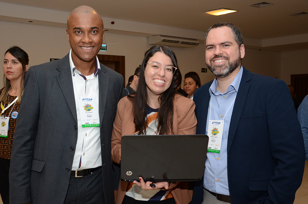 Avirrp 2019: São Paulo reativará seis aeroportos regionais 3 Luis Sobrinho, Ana Cristina Clemente e Rodrigo Ramos, da Setur-SP