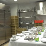 M&E invadiu a cozinha do Fairmont e revela a preparação dos pratos para o Room Service