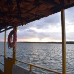 Passeio de barco pelo Rio Pitangui