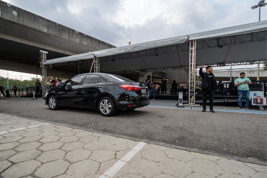 RIOgaleão_embarque Uber Estacionamento Administrativo