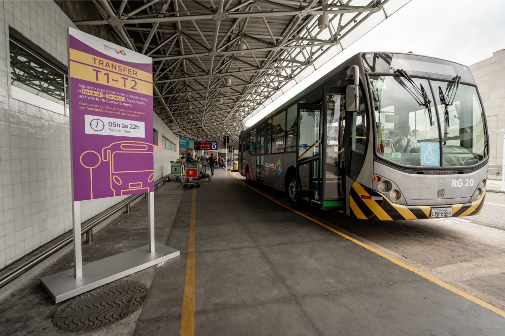 RIOgaleão_ônibus de trasferência entre os terminais