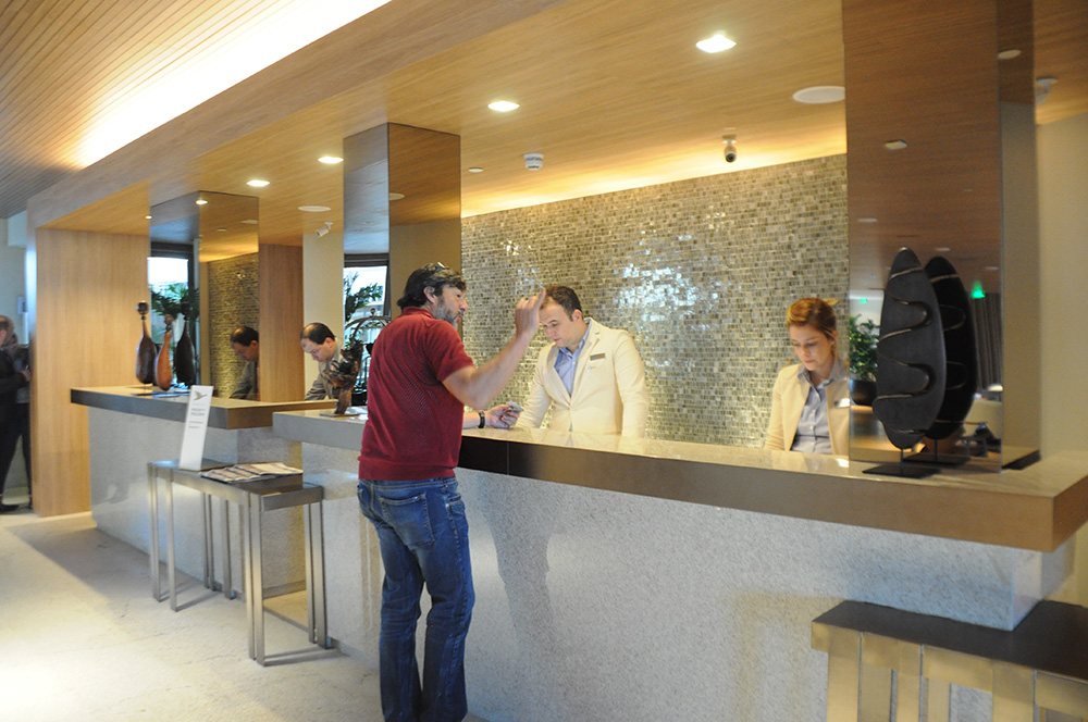 Hotelaria carioca acusa Booking.com de abuso de poder econômico; OTA responde