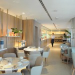 Restaurante principal do Fairmont tem vista para a Praia de Copacaban