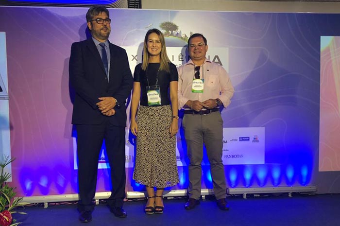 São Luís é escolhida para sediar o Experiência Braztoa em 2020 1 Roberto Nedelciu, presidente da Braztoa; Cristiane Muller, Sectur - MA; e Catulé Junior, secretário de estado do turismo;