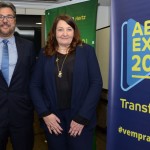 Roberto Nedelciu, presidente da Braztoa, e Magda Nassar, presidente da Abav Nacional