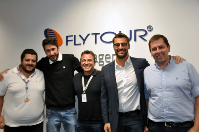 Gabriel Bastos, gerente de Marketing; Leonardo Kovaski, Marketing Tech; Augusto Velazquez, Planejamentos e Projetos; Fabio de Oliveira, Diretor Executivo e Eduardo Matarazzo da Flytour Viagens