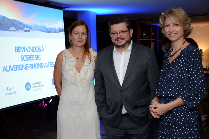 Corinne Renard, diretora de promoção do Escritório de Turismo de Auvergne Rhône-Alpes, Brieuc Pont, Cônsul Geral da França e Carolina Putnoki, diretora da Atout France