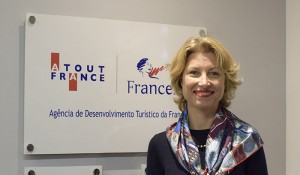 Atout France entrega medalhas do turismo para agentes brasileiros