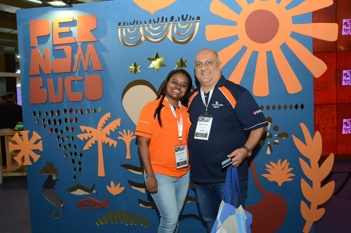 Danielle Vieira e Mauricio Lima, da Flytour Viagens Danielle Vieira e Mauricio Lima, da Flytour Viagens