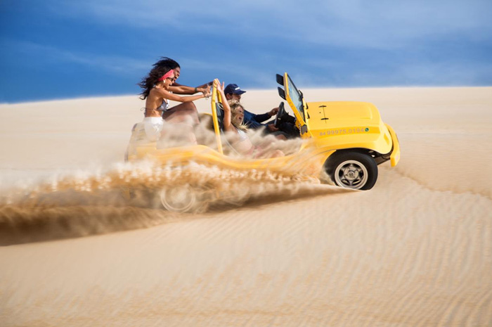 Estande do Rio Grande do Norte na Abav Expo 2019 promove passeio de buggy em realidade virtual Destinos
