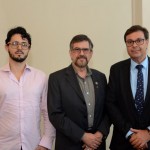 Felipe Toni e Ney Carlos, da Prefeitura de Bertioga, com  Gilson Machado Neto, presidente da Embratur