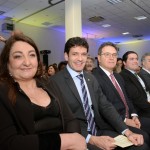 Magda Nassar com autoridades durante a abertura da Abav