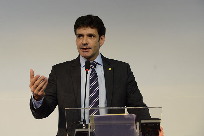 Empresas do Turismo contarão com linhas de crédito para garantir capital de giro 1 Marcelo Álvaro Antônio, ministro do Turismo