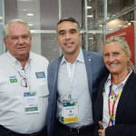 Roy Taylor e Rosa MAsgrau, do M&E, com Rafael Brito, secretário de Turismo de Alagoas