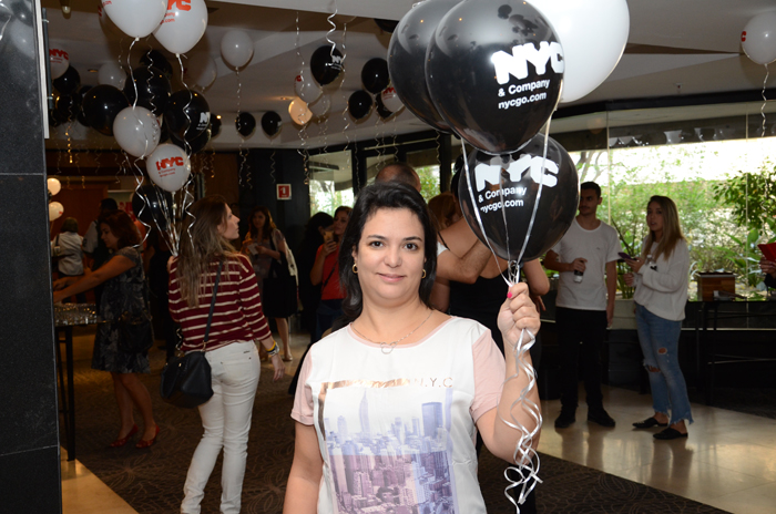 Tati Falcão, da Land Mark Turismo Tati Falcão, da Land Mark Turismo