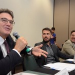 Vinicius Lummertz, secretário de Turismo de São Paulo, ao lado de Bruno Wendling, da Fundtur-MS, e Aluizer Malab, do MTur Vinicius Lummertz, secretário de Turismo de São Paulo, ao lado de Bruno Wendling, da Fundtur-MS, e Aluizer Malab, do MTur