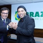 Em setembro ganhou força o programa Embaixadores do Turismo, da Embratur, com a nomeação de nomes como Ronaldinho Gaúcho, Romero Britto e a dupla Bruno e Marrone.