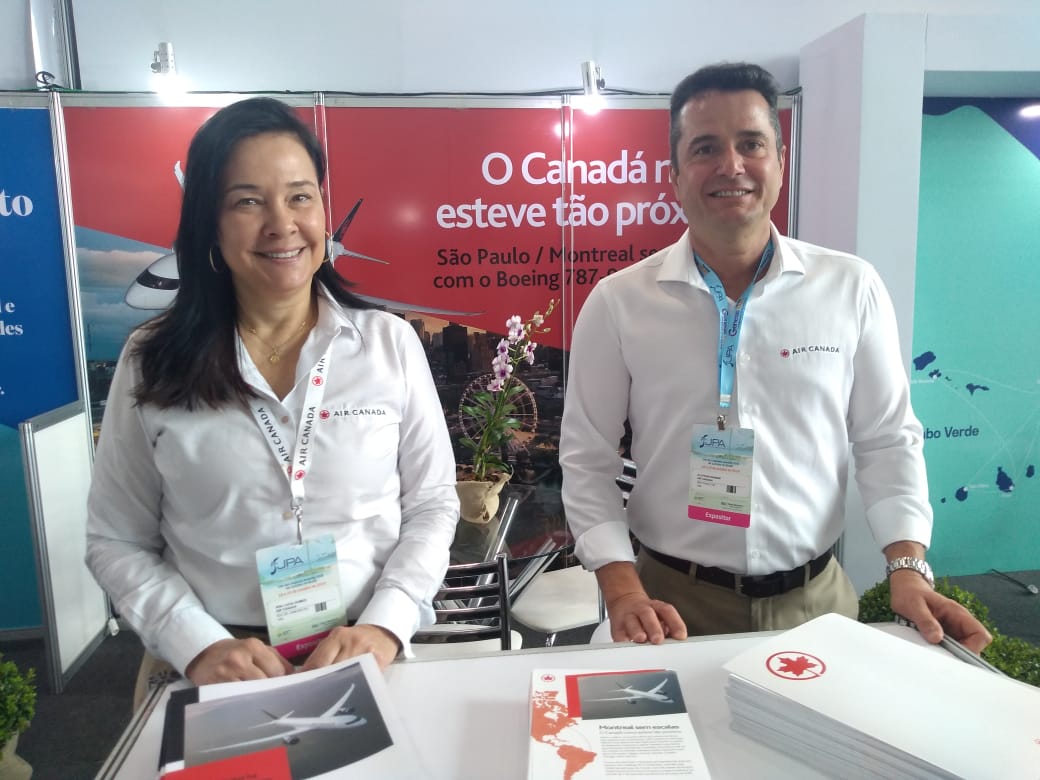 Ana Lucia Gomes e Gleyson Ranieri, da Air Canada Ana Lucia Gomes e Gleyson Ranieri, da Air Canada
