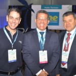 Cristiano Placeres, da CVC, Sales Neto, secretário de Turismo do Sergipe, e Felipe Gonzalez, da Cassinotur