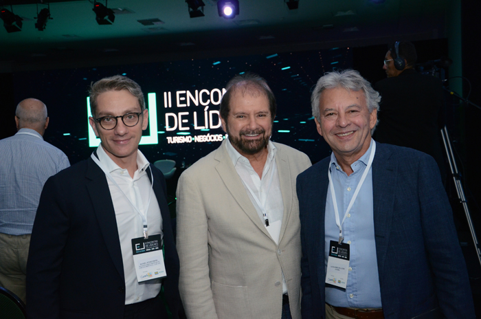 Encontro de Líderes: painel mostra como o investidor estrangeiro vê o Brasil 1 Daniel Steremberg, da Carlyle, Guilherme Paulus, fundador da CVC e da GJP, e Alexandre Sollero, da BHG
