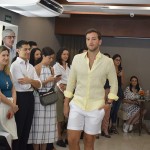 Desfile com roupas exclusivas durante o evento de promoção de Saint Barth Desfile com roupas exclusivas durante o evento de promoção de Saint Barth