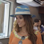 Desfile com roupas exclusivas durante o evento de promoção de Saint Barth Desfile com roupas exclusivas durante o evento de promoção de Saint Barth
