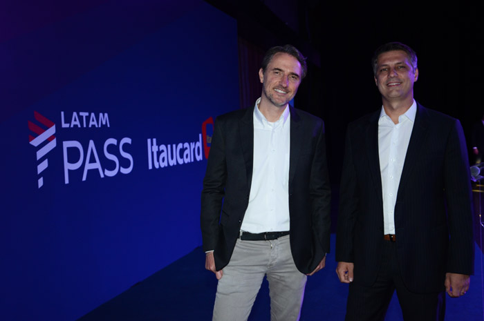 Latam Pass anuncia novos benefícios; 85% dos pontos são usados em passagens 1 Fernando Amaral, diretor do Itaú Unibanco, e Fabricio Angelin, diretor do Latam Pass