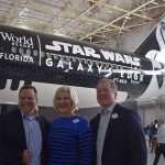Paulo Miranda, da Latam; Claire Bibly e Jeff James, da Disney Destinations Paulo Miranda, da Latam; Claire Bibly e Jeff James, da Disney Destinations